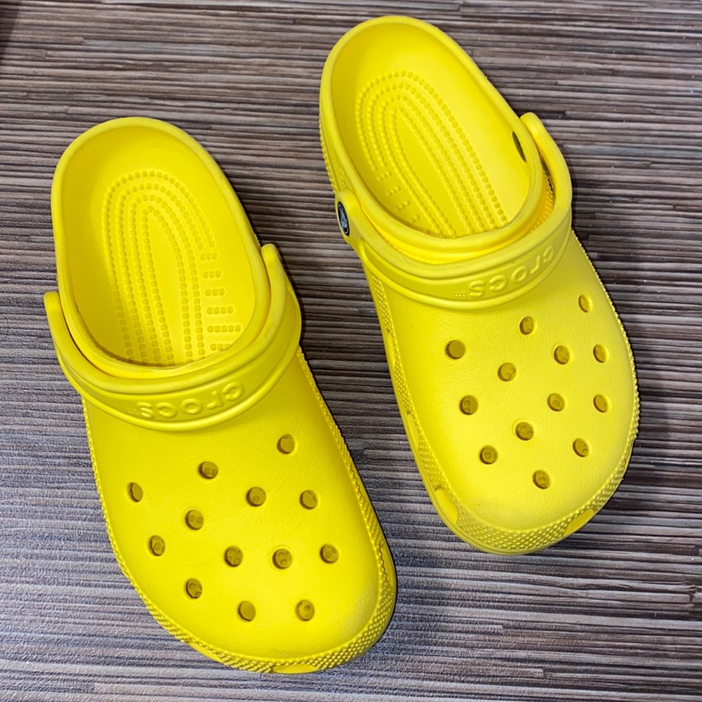 Crocs